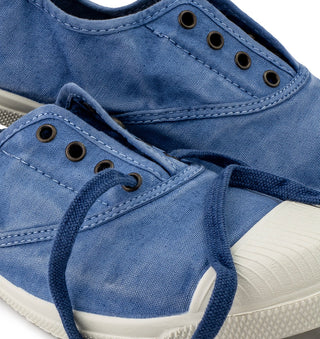 ZAPATILLA LONA INGLES SIN CORDONES CELESTE.