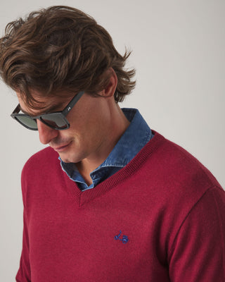JERSEY ICONIC V NECK BURDEOS