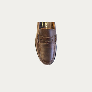 MOCASIN CLASICO DE PIEL SEMI ENGRASADA MARRÓN