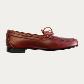 MOCASIN LAZO CEREZA.