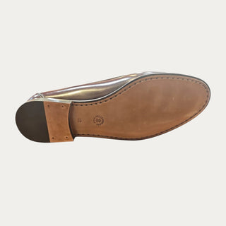 Suela de mocasín burdeos hombre Beviá en piel elegante